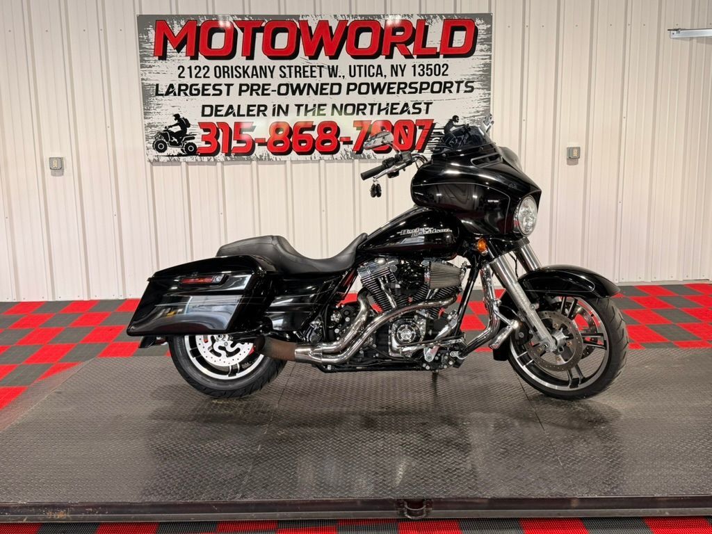 2015 Harley-Davidson Street Glide® Special SPECIAL in Utica, NY