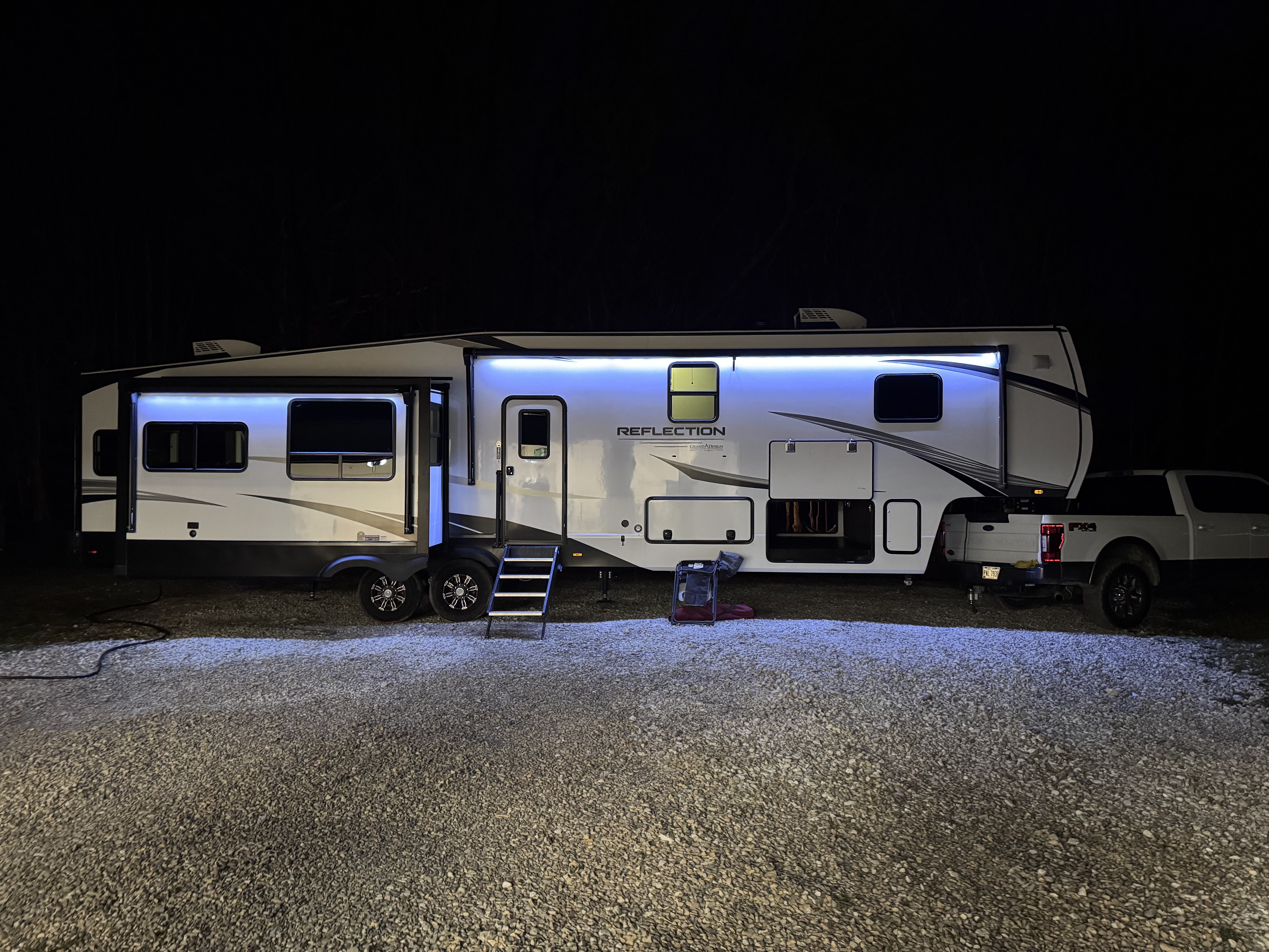2024 Grand Design REFLECTION 367BHS RV