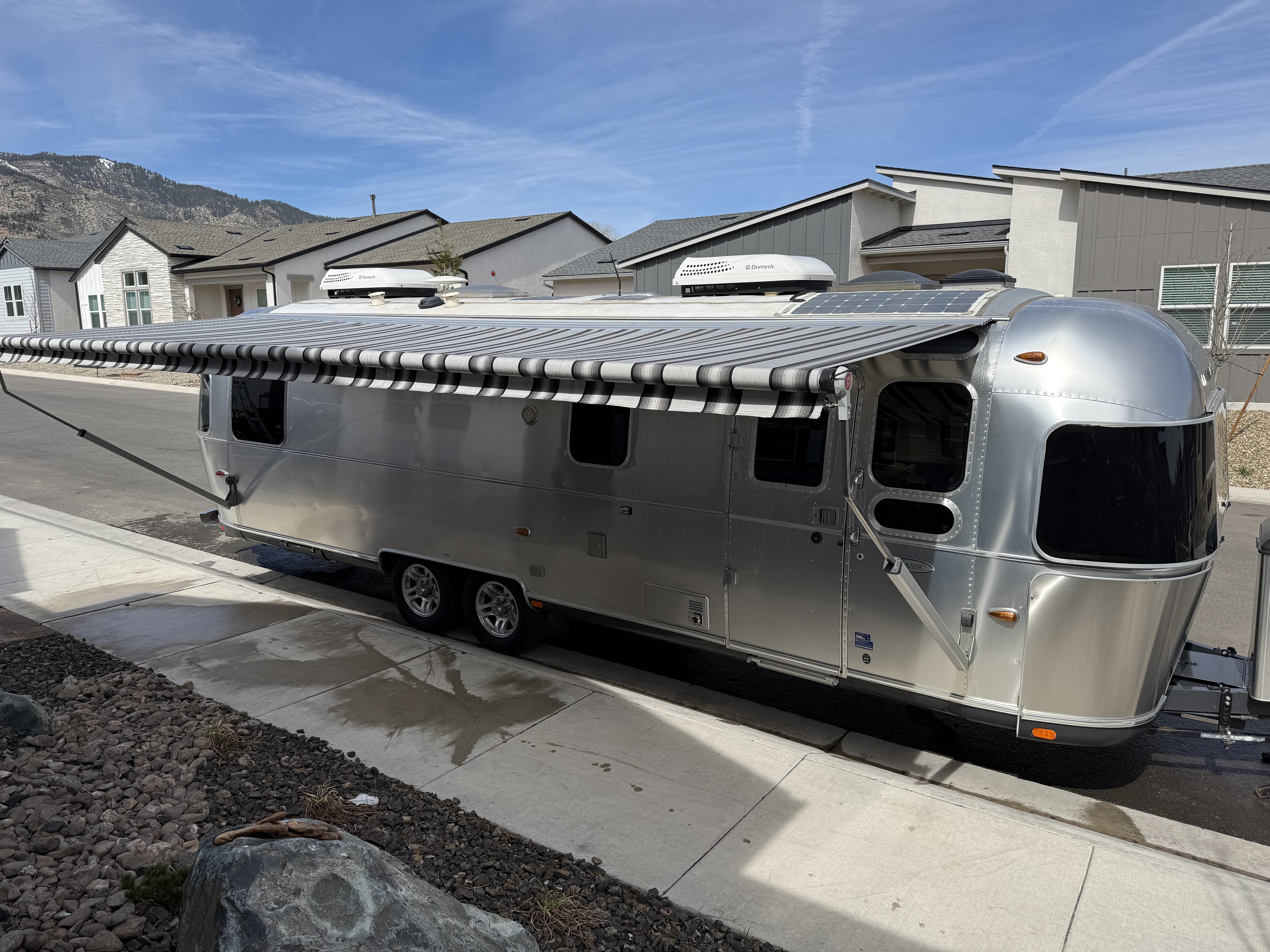 2015 Airstream CLASSIC 30FB in carson city NV