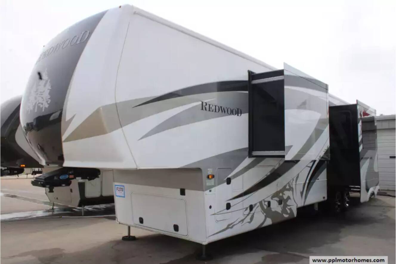 A photo of this 2021 Redwood REDWOOD 4001LK