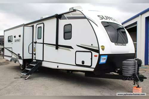 2024 Crossroads SUNSET TRAIL SUPER LITE SS285CK in decatur TX