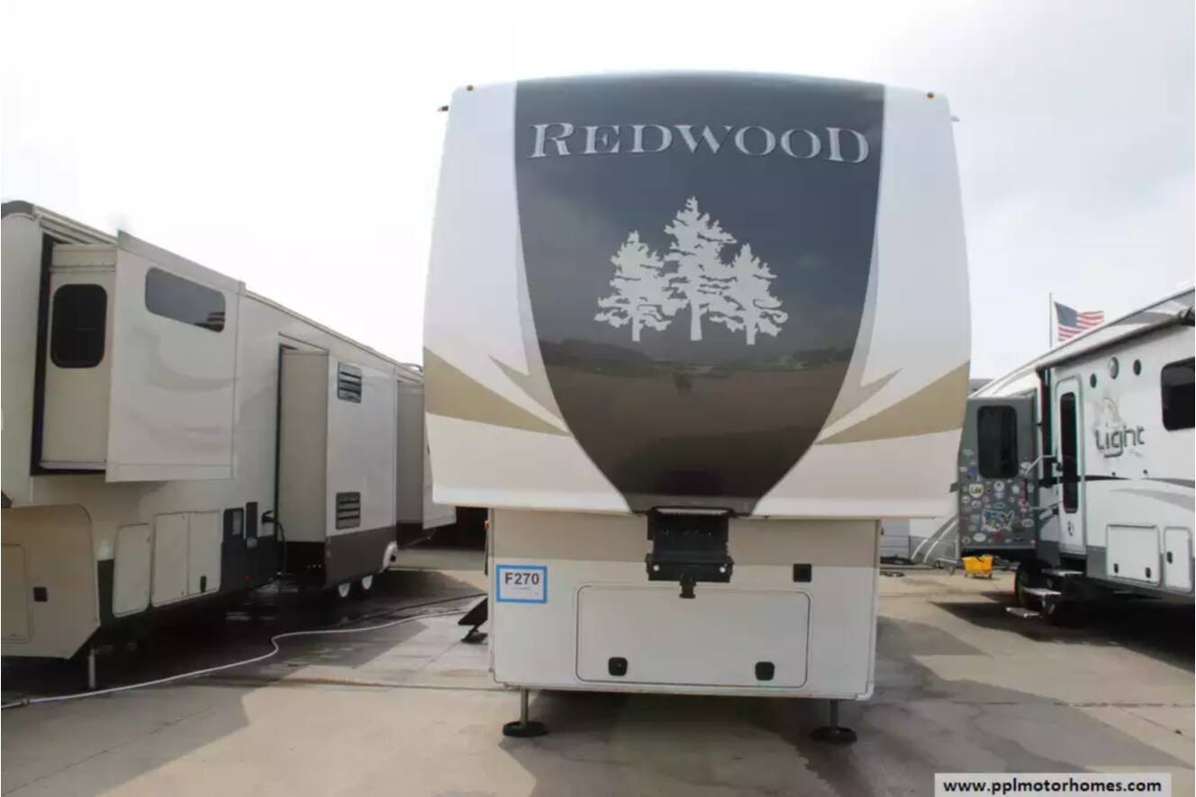 A photo of this 2021 Redwood REDWOOD 4001LK