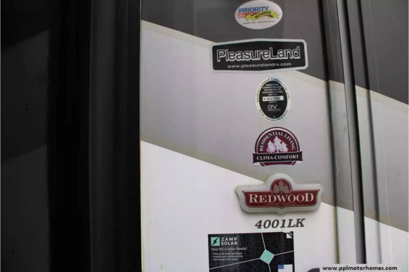 A photo of this 2021 Redwood REDWOOD 4001LK