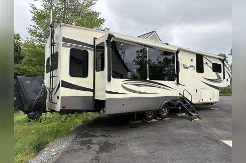 2020 Grand Design SOLITUDE 377MBS in charlottesville VA