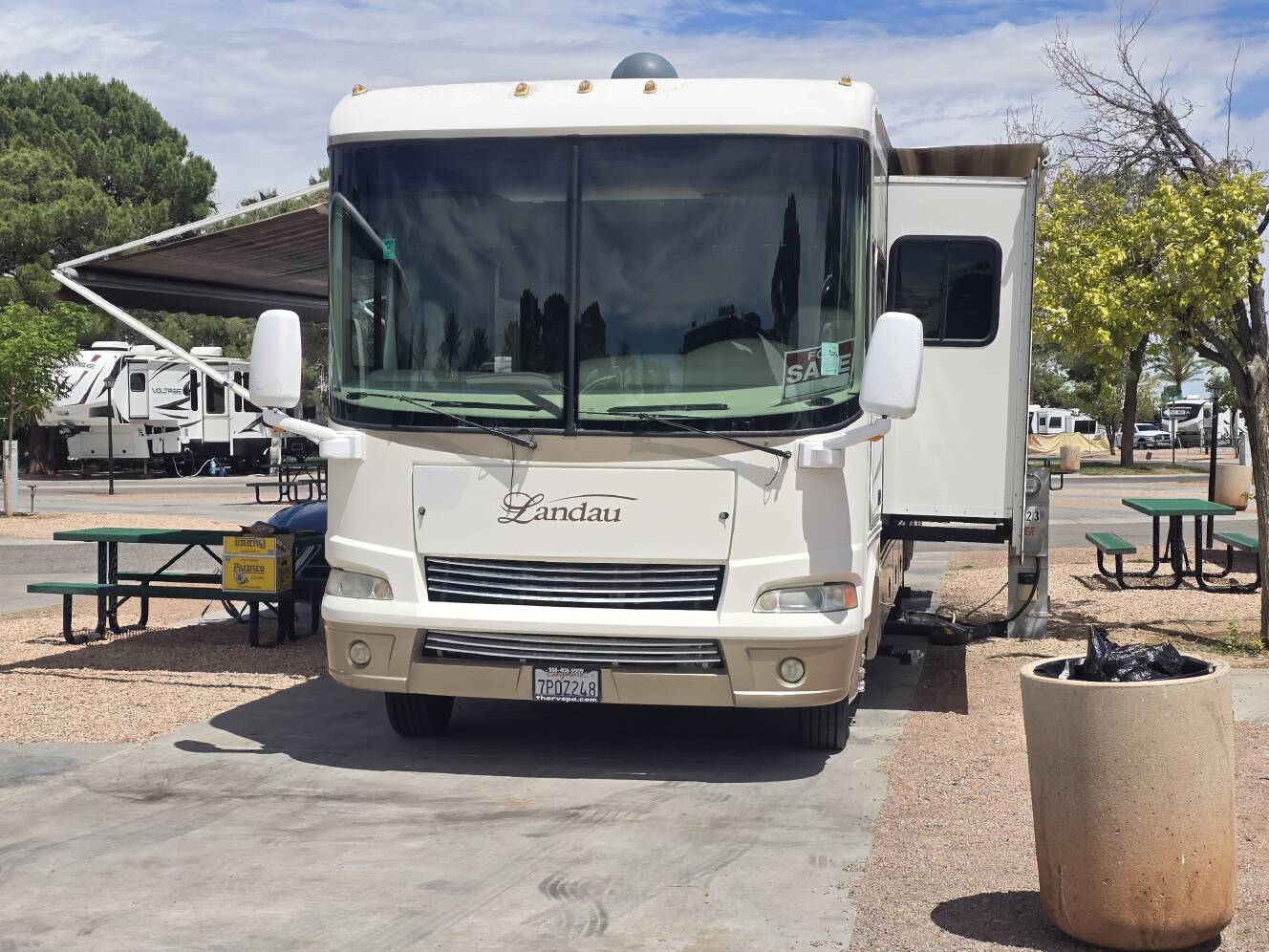 A photo of this 2006 Georgie Boy LANDAU 36