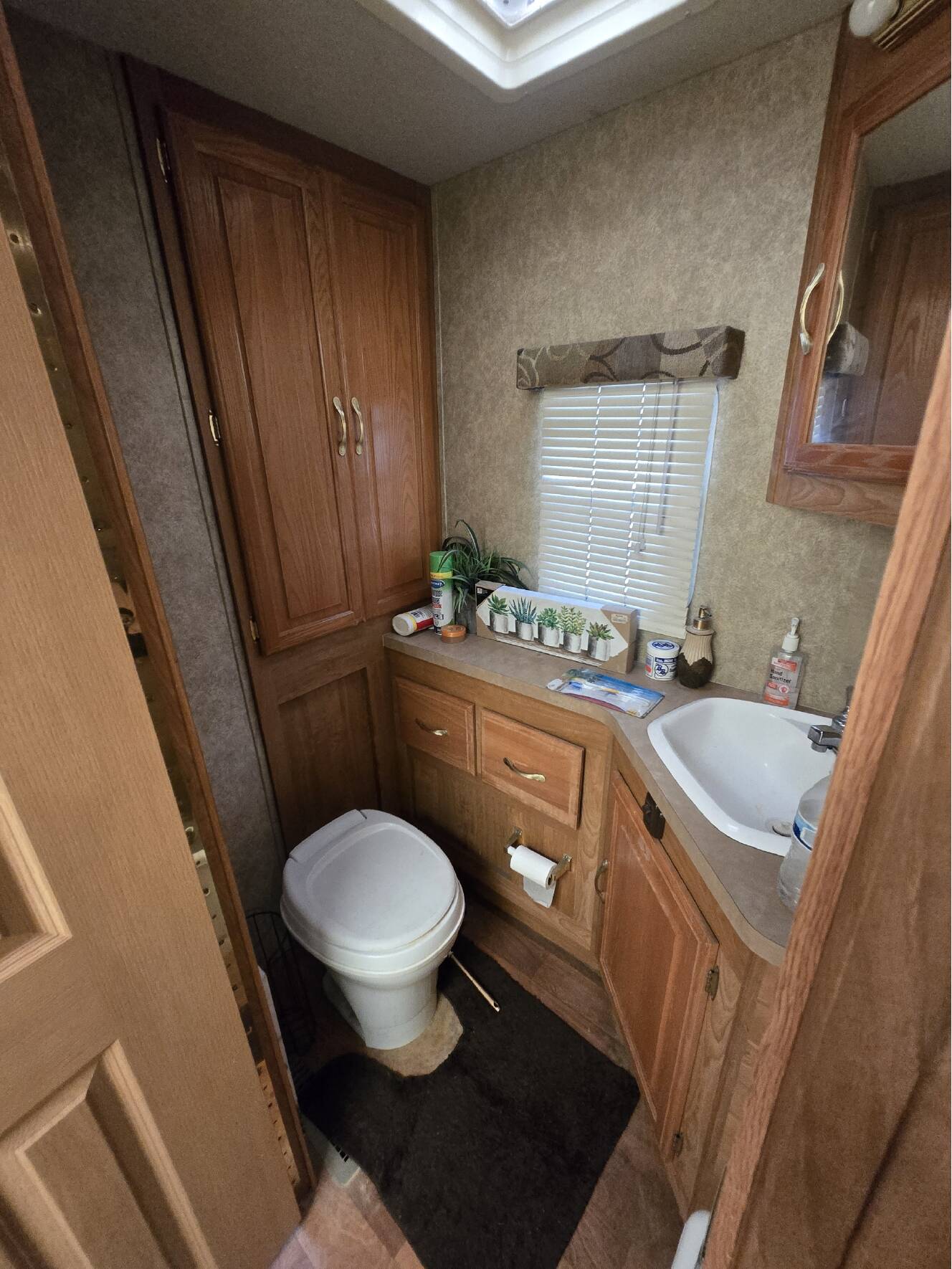 A photo of this 2006 Georgie Boy LANDAU 36
