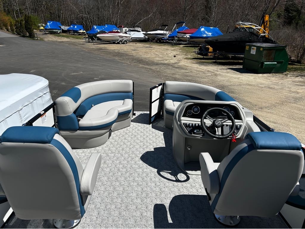 2026 South Bay LE Series 220RS in bristol NH