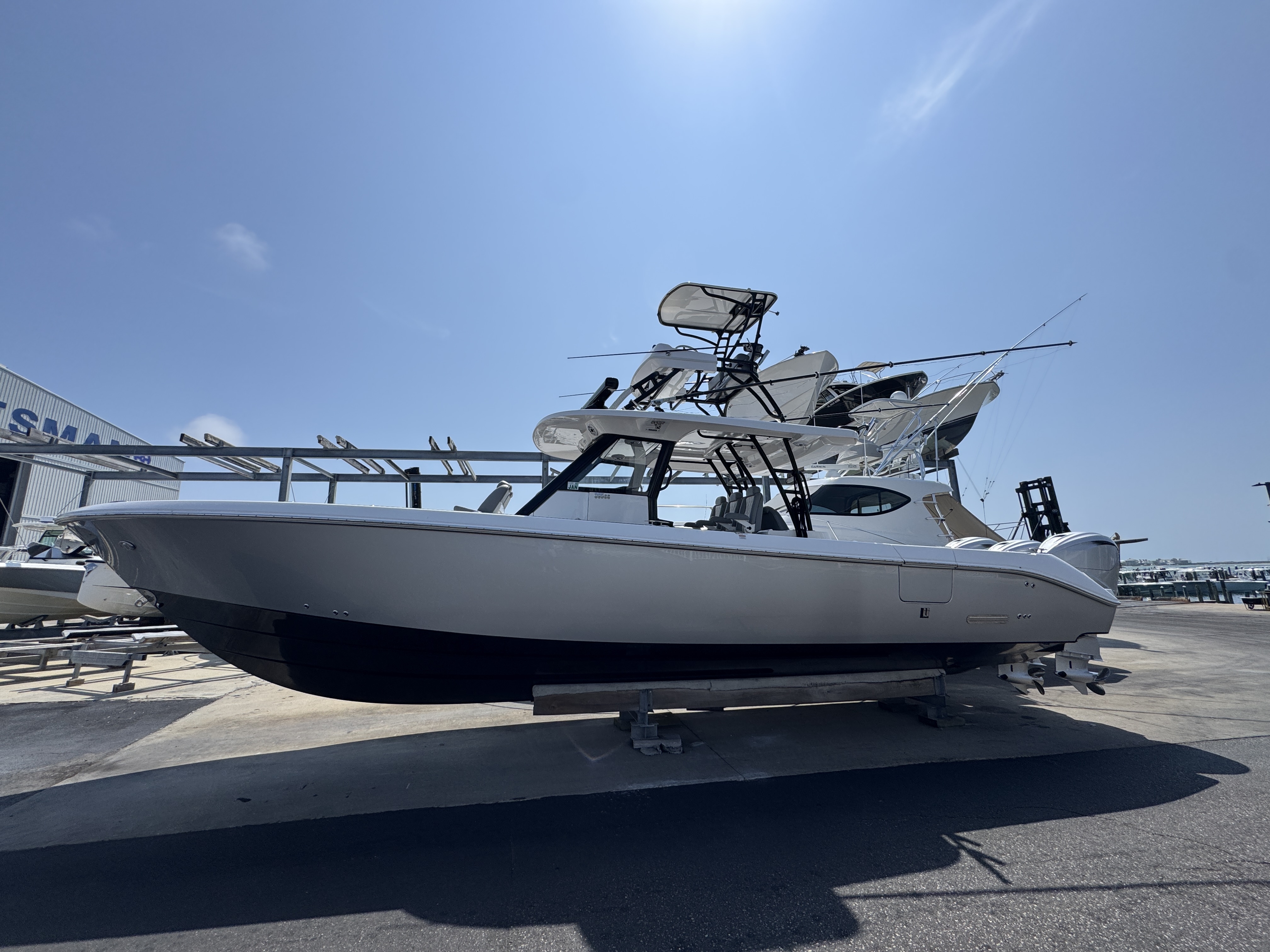 2022 Everglades 395CC in orange beach AL