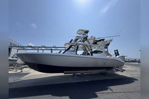 2022 Everglades 395CC in orange beach AL