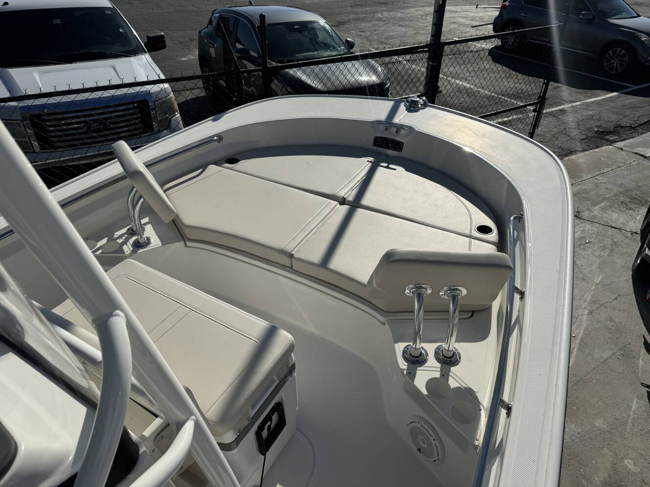 A photo of this 2026 Boston Whaler 210 Montauk