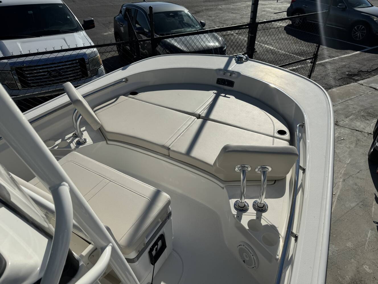 A photo of this 2026 Boston Whaler 210 Montauk