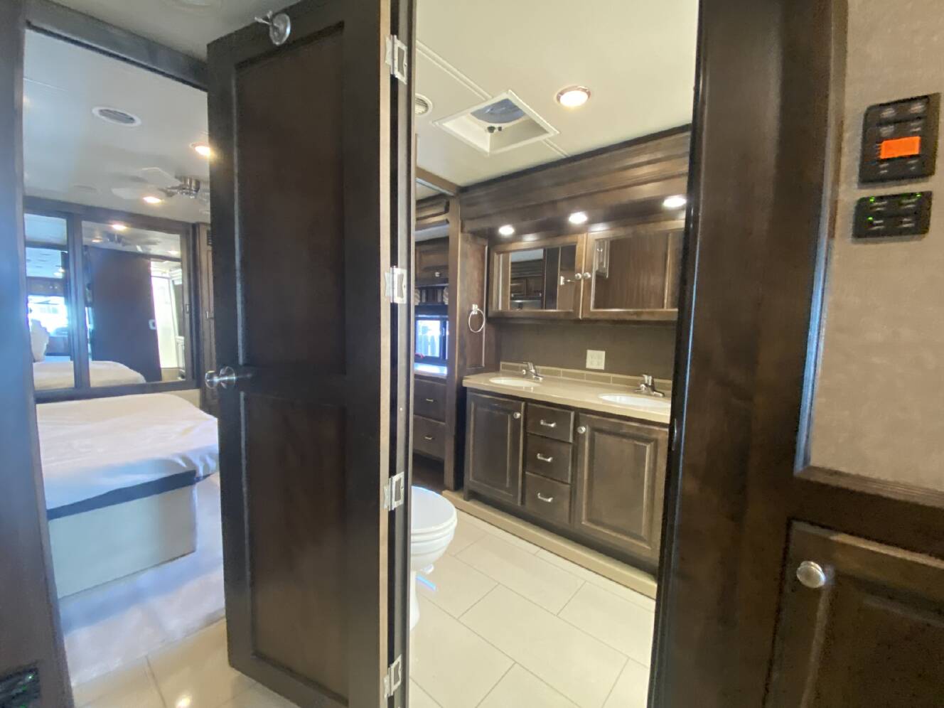 A photo of this 2017 Tiffin Motorhomes Allegro Red 37PA