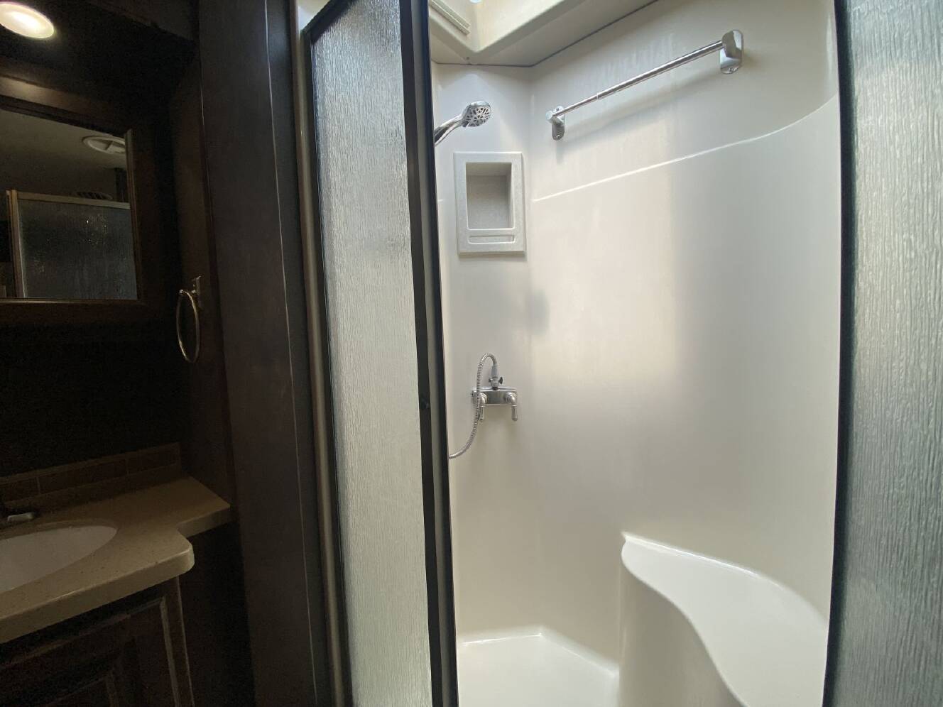 A photo of this 2017 Tiffin Motorhomes Allegro Red 37PA