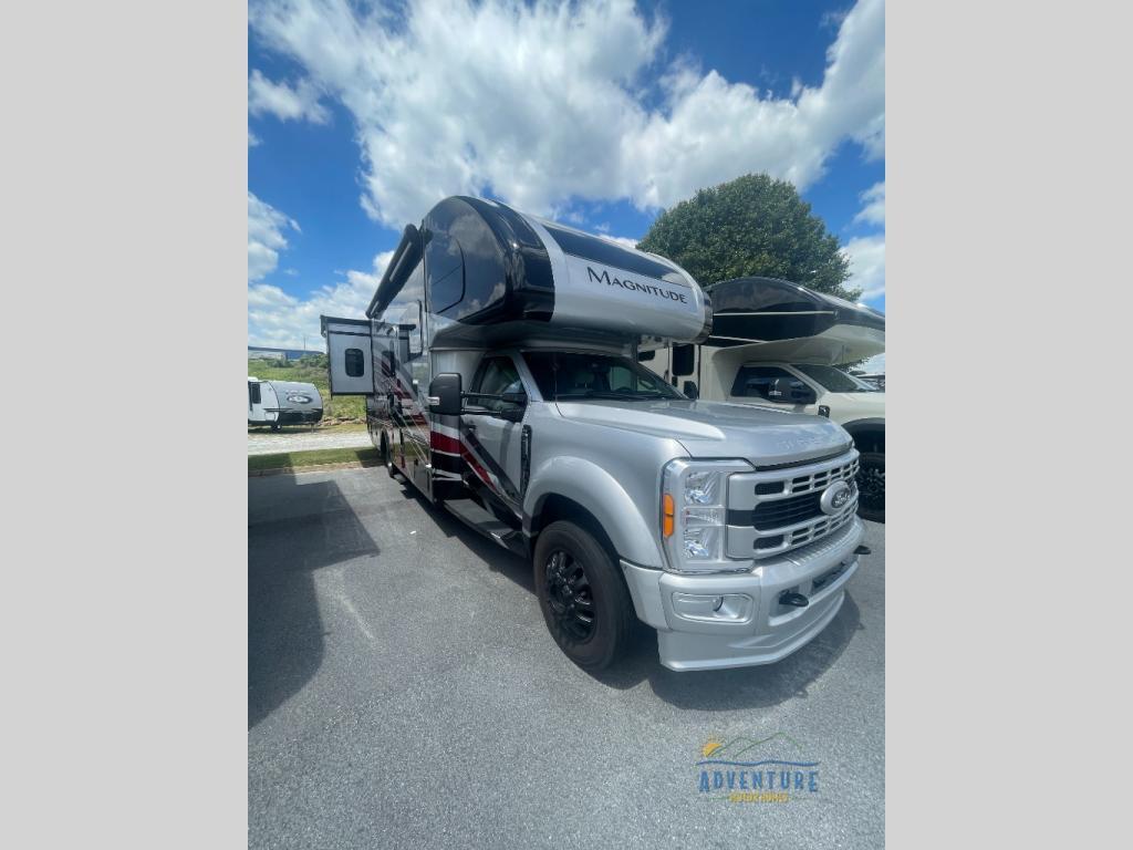 2024 Thor Motor Coach Magnitude XG32 in greer SC