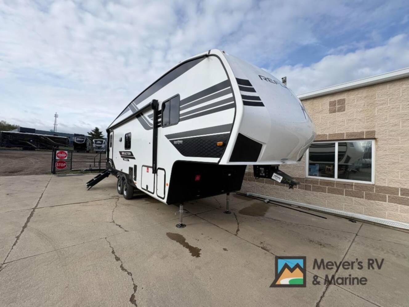 A photo of this 2026 Grand Design Reflection 100 Series 24RL