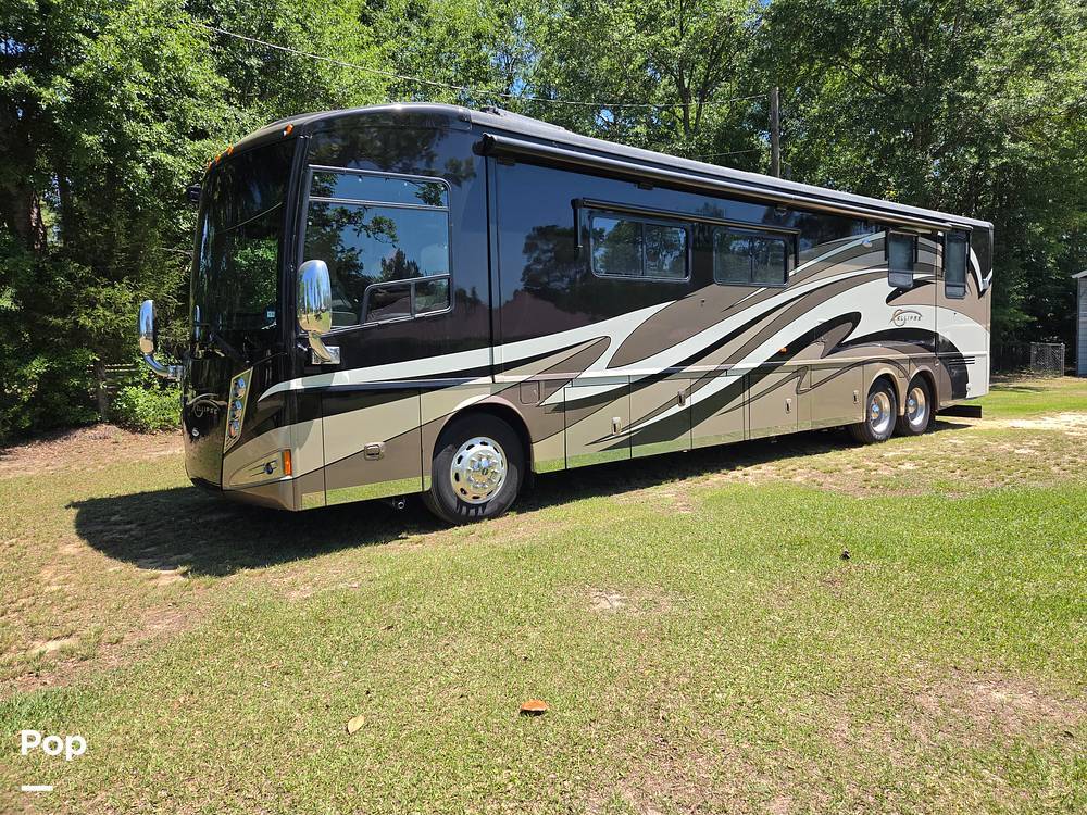 2011 Itasca Ellipse 42QD in cantonment FL