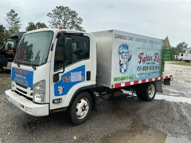 2018 ISUZU NPR HD