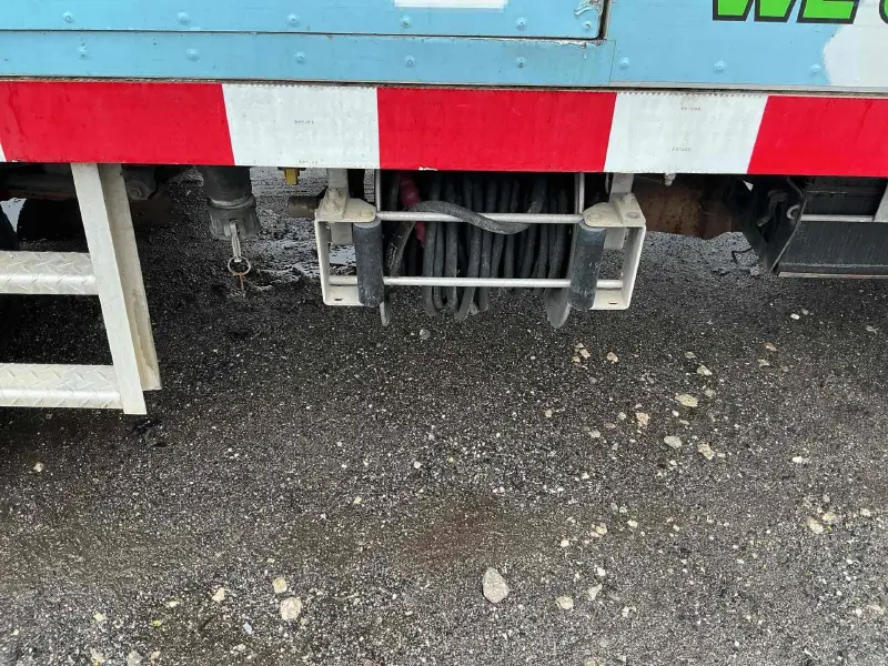 2018 ISUZU NPR HD