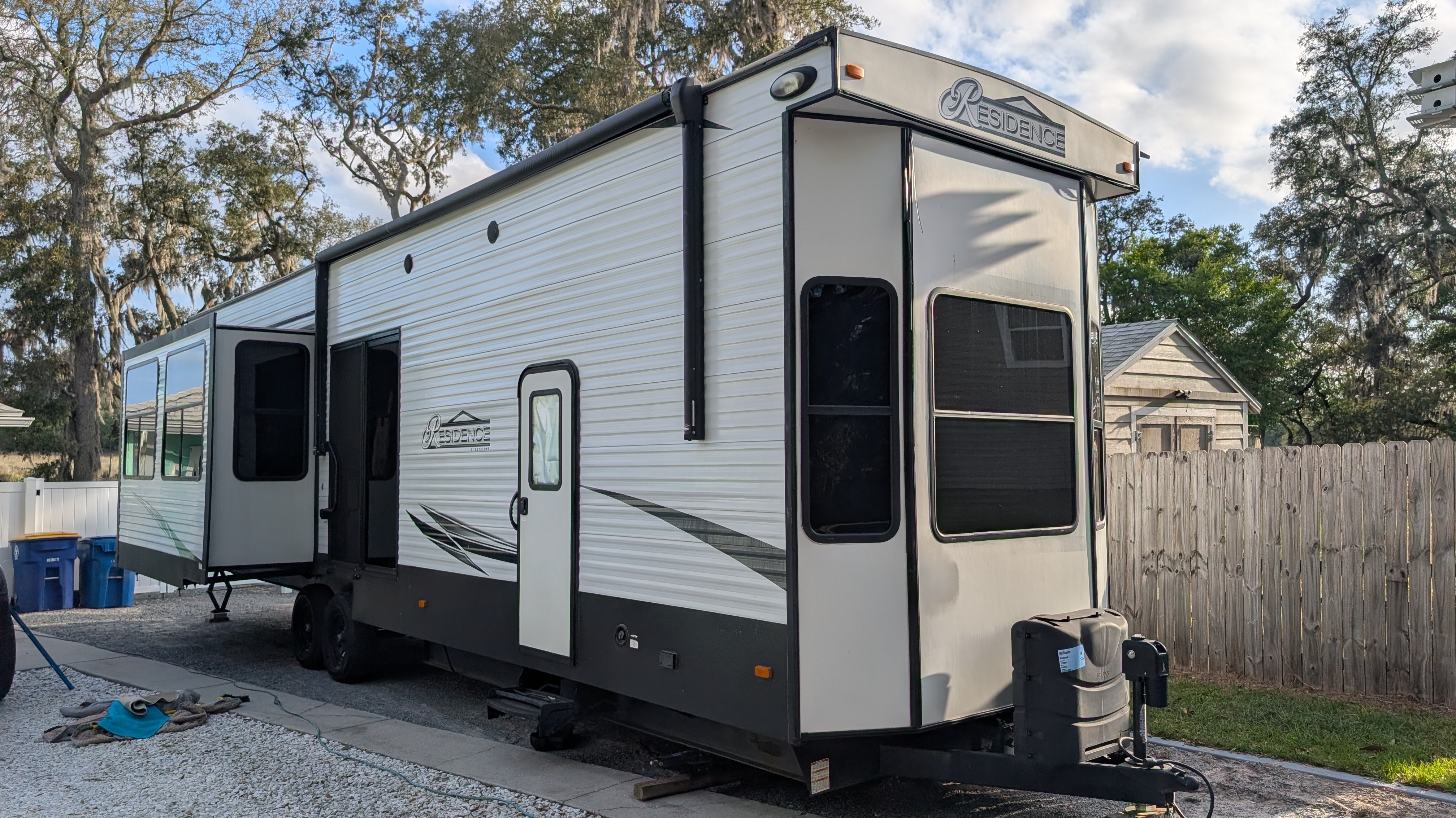2021 Keystone RESIDENCE 401FLFT RV