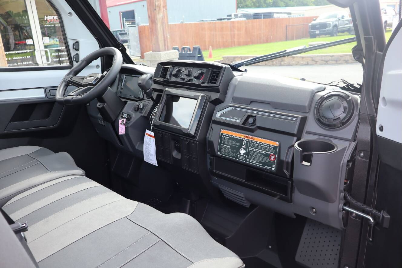 A photo of this 2025 Kawasaki RIDGE® Limited HVAC