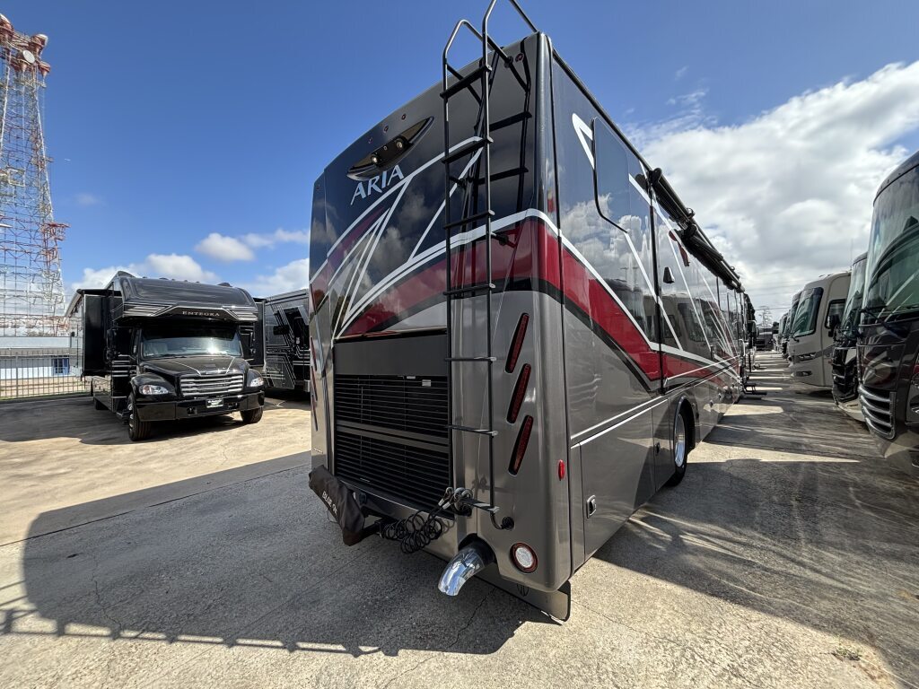 2023 Thor Motor Coach ARIA 3901 in spring TX
