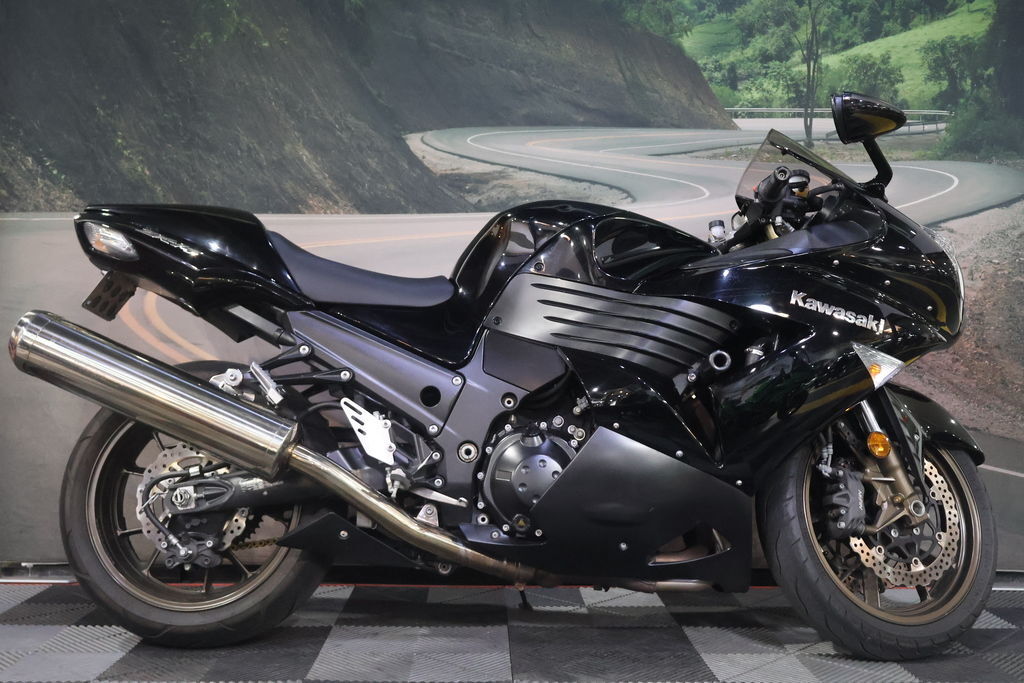 【売約済]
ハイラックス　メッキ鉄ホイール 2006 Kawasaki Ninja ZX-6R 636 For Sale • J&M Motorsports