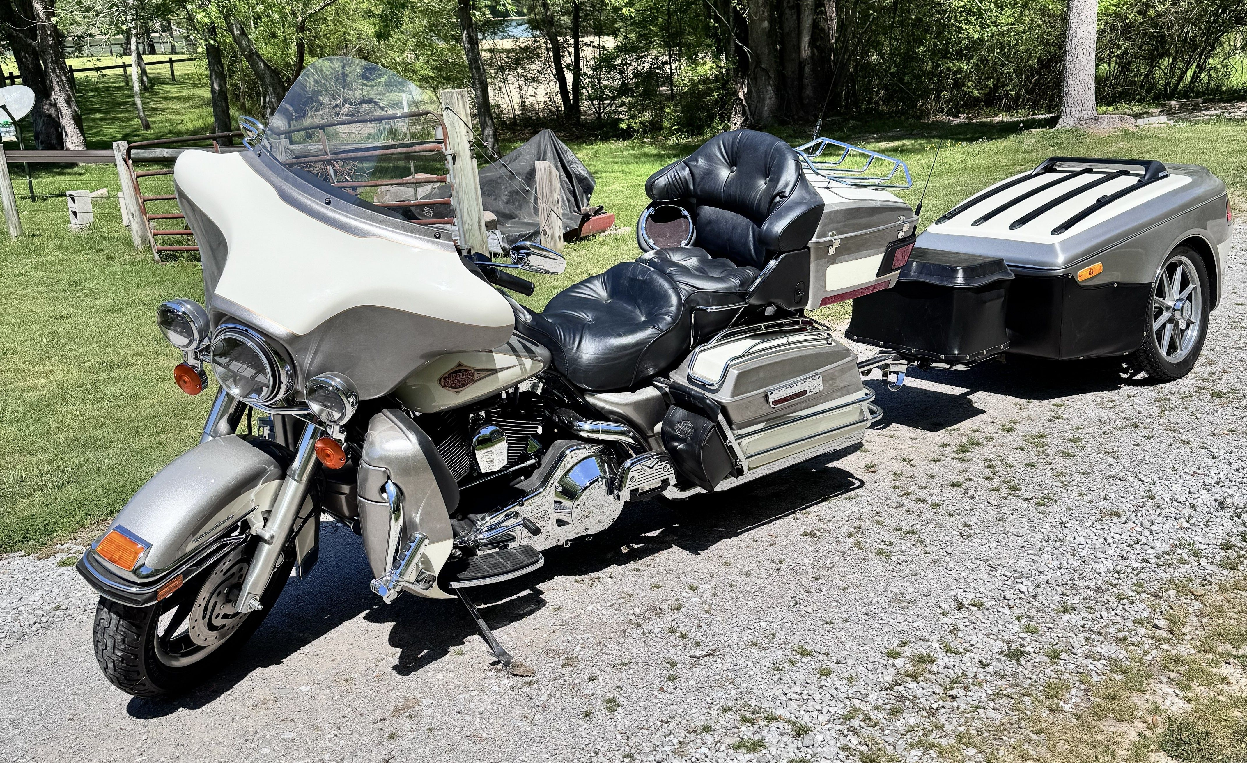 2000 Harley-Davidson Classic Flhtcutg in Kingston, TN