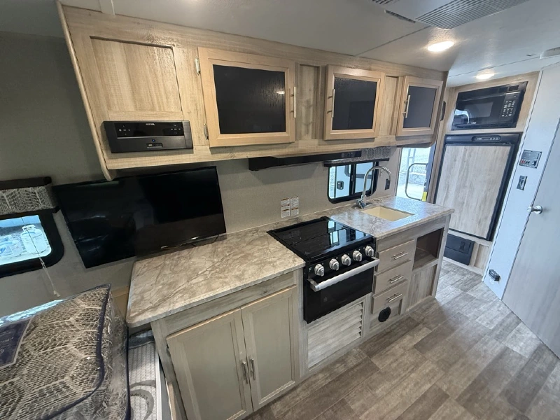 2021 COACHMEN CATALINA EXPEDITION 192FQS