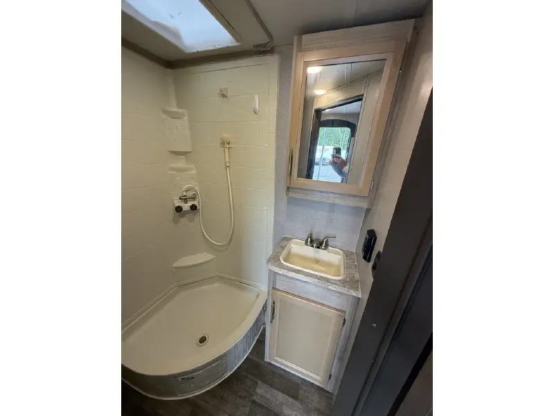 2021 COACHMEN CATALINA EXPEDITION 192FQS