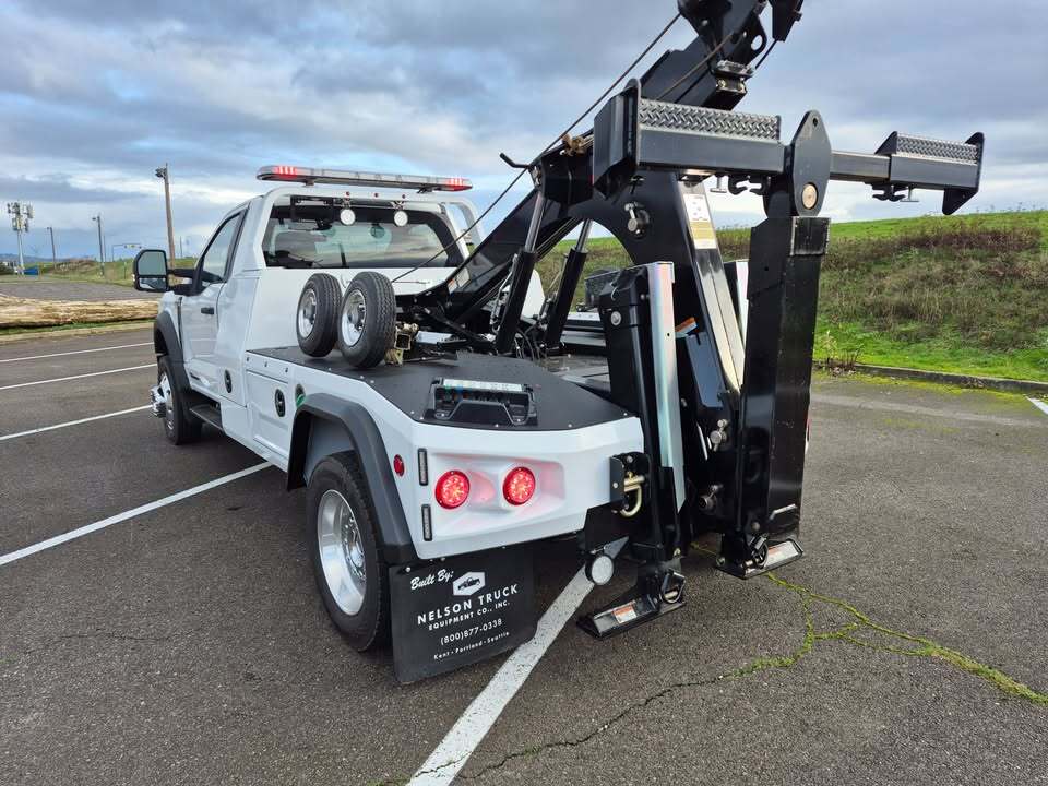 2024 FORD F550 in Kent, WA