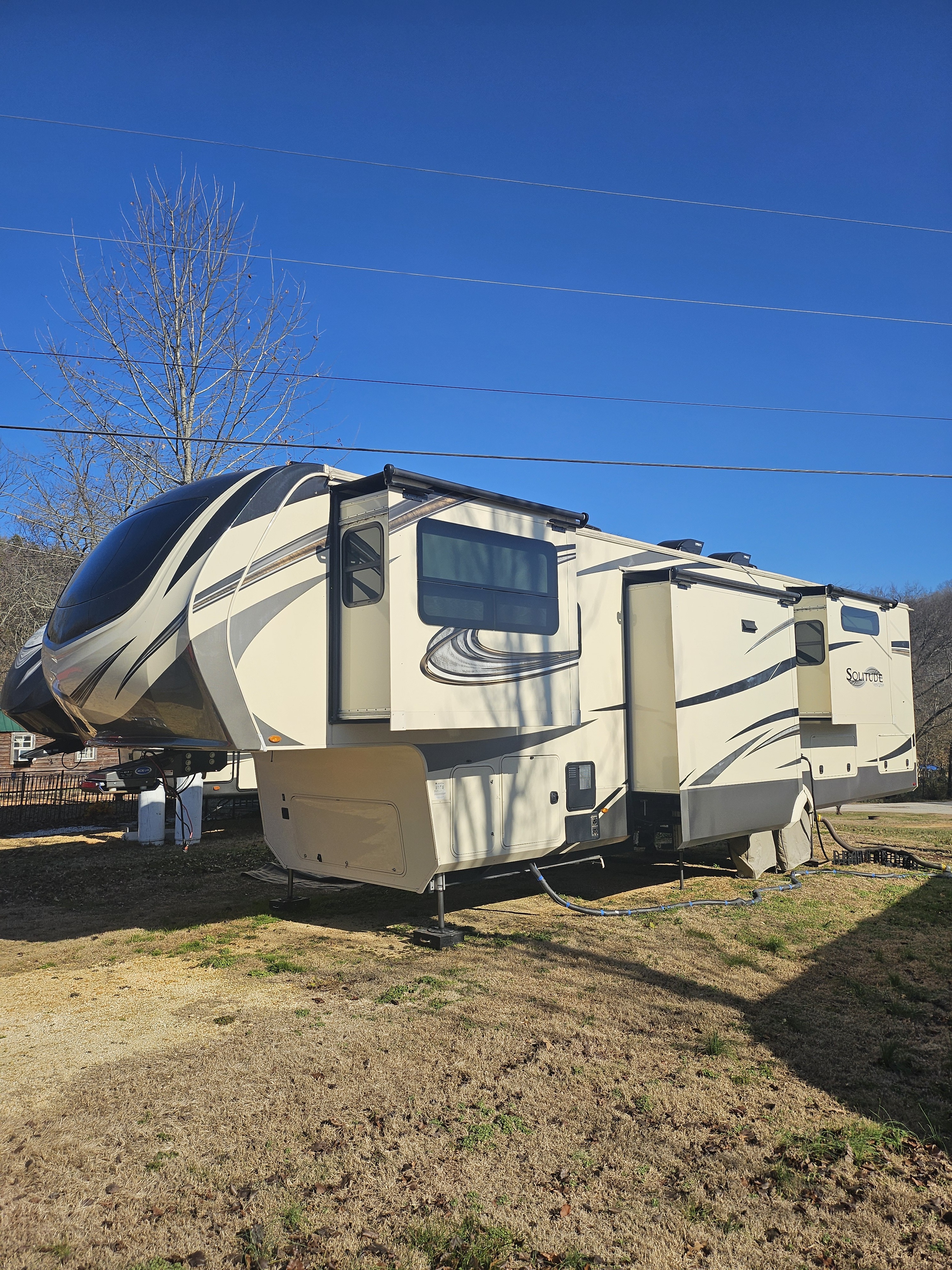 2021 Grand Design SOLITUDE 380FL-R RV
