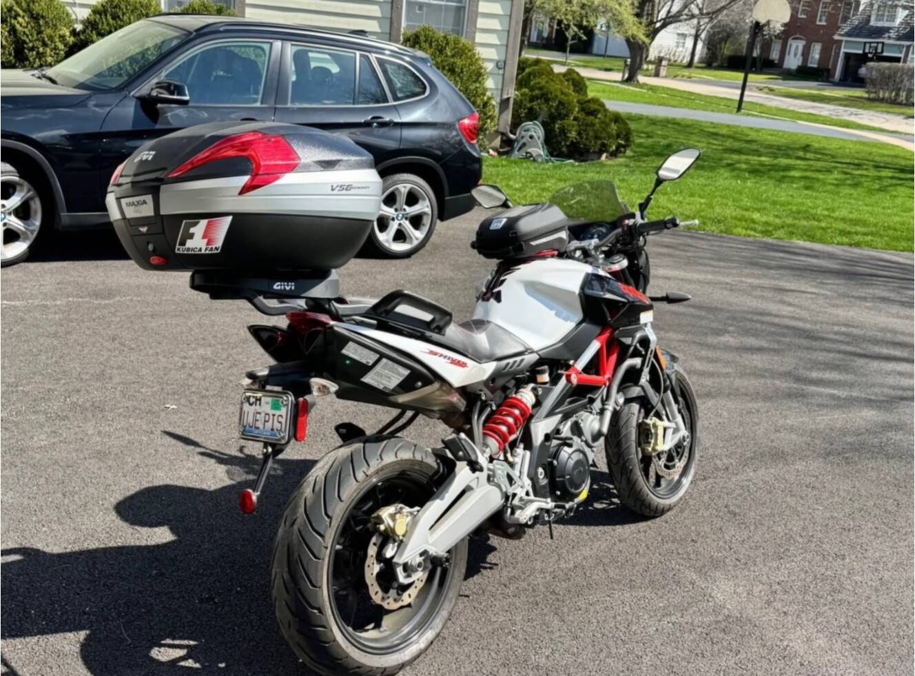 A photo of this 2014 Aprilia SHIVER 750