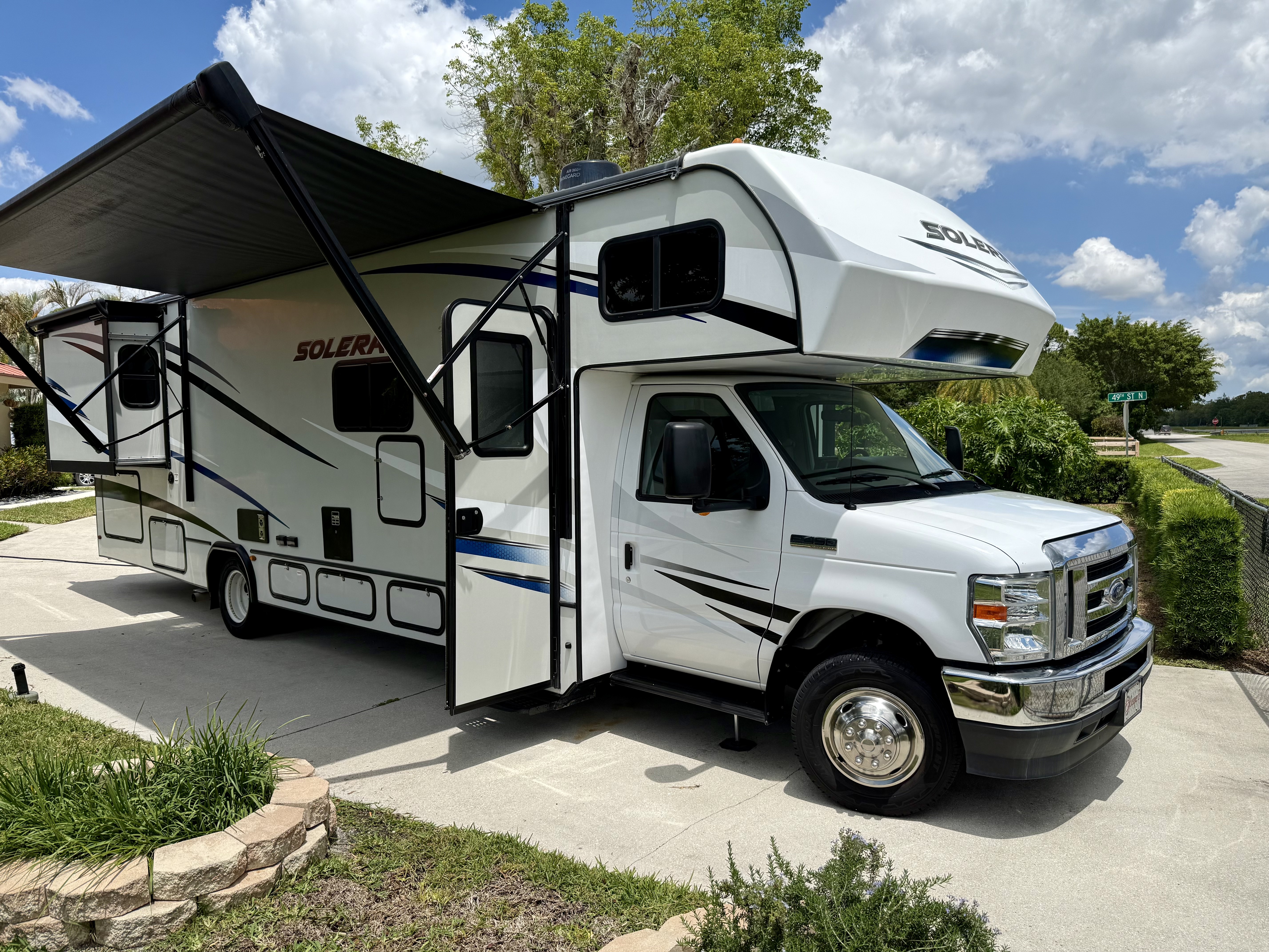 2021 Forest River SOLERA 32DSK RV