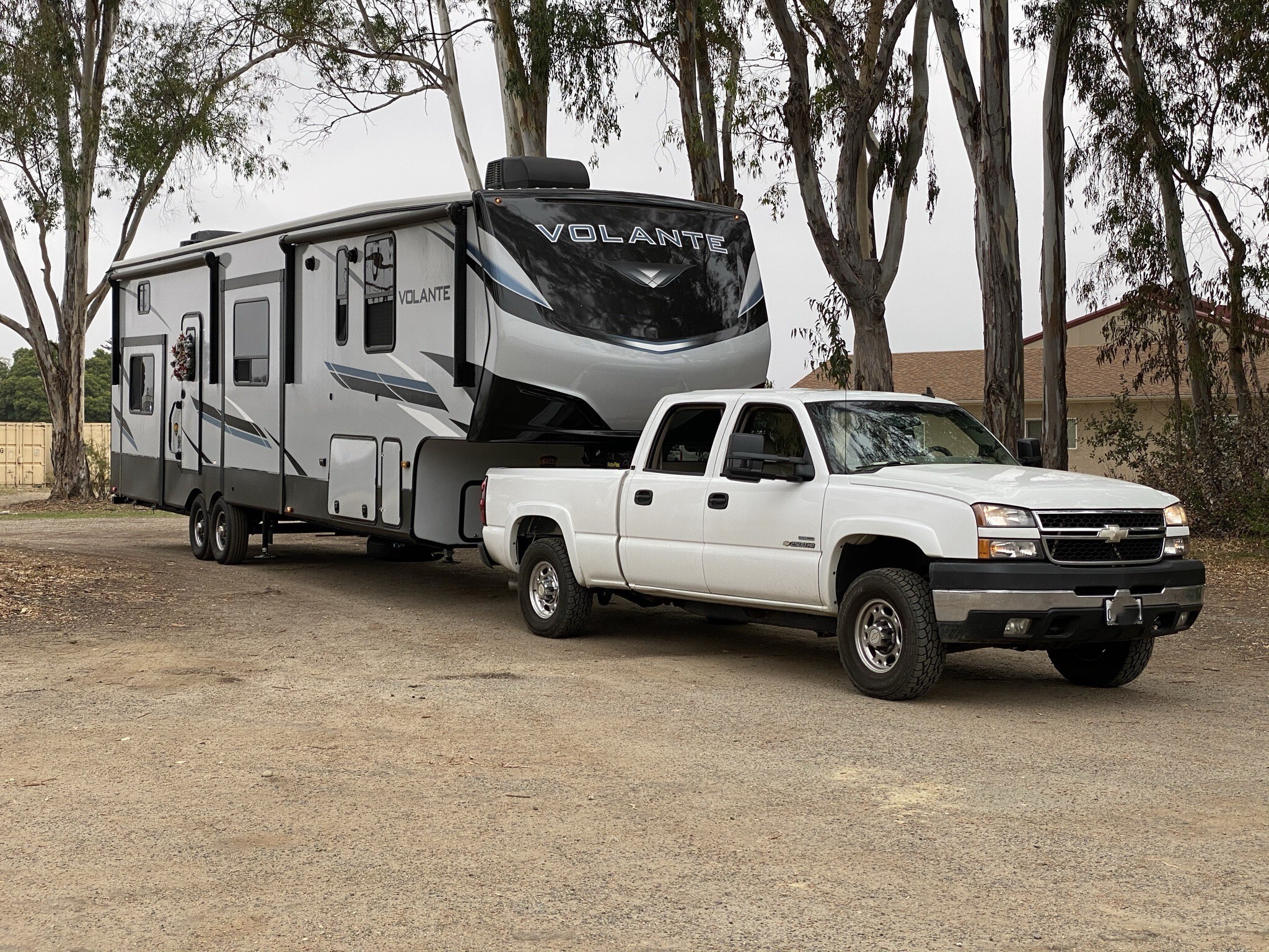 2021 Crossroads VOLANTE VL3861BL RV
