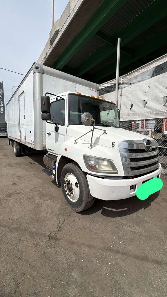 2017 HINO 268 in Hicksville, NY