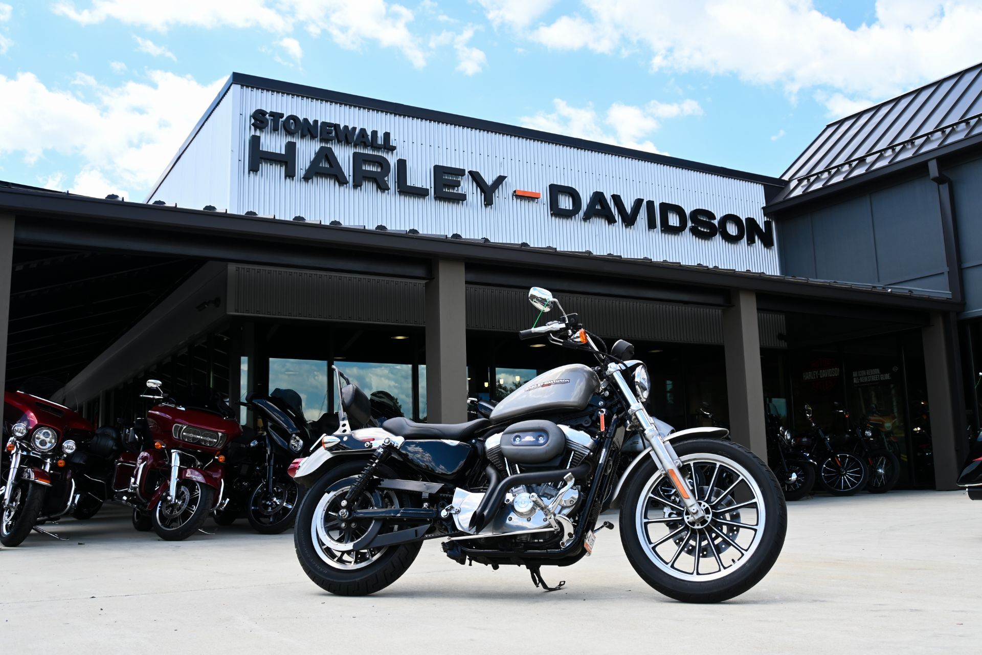 2007 Harley-Davidson Sportster® 883 Low SUPERLOW in Ruckersville, VA