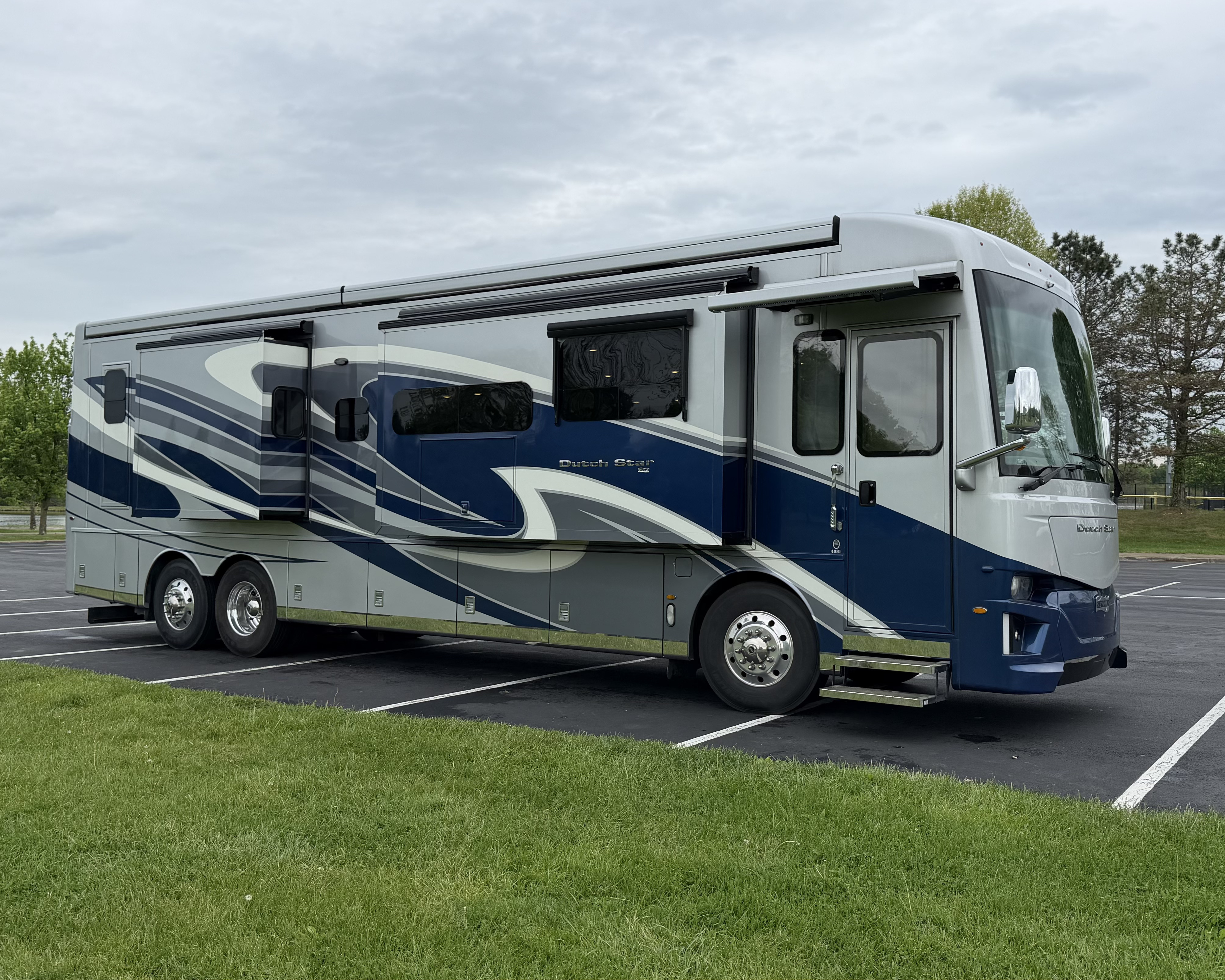 2020 Newmar DUTCH STAR 4081 RV