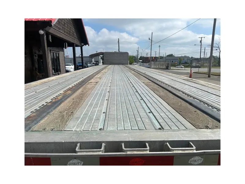 2016 UTILITY FLATBED TRAILER