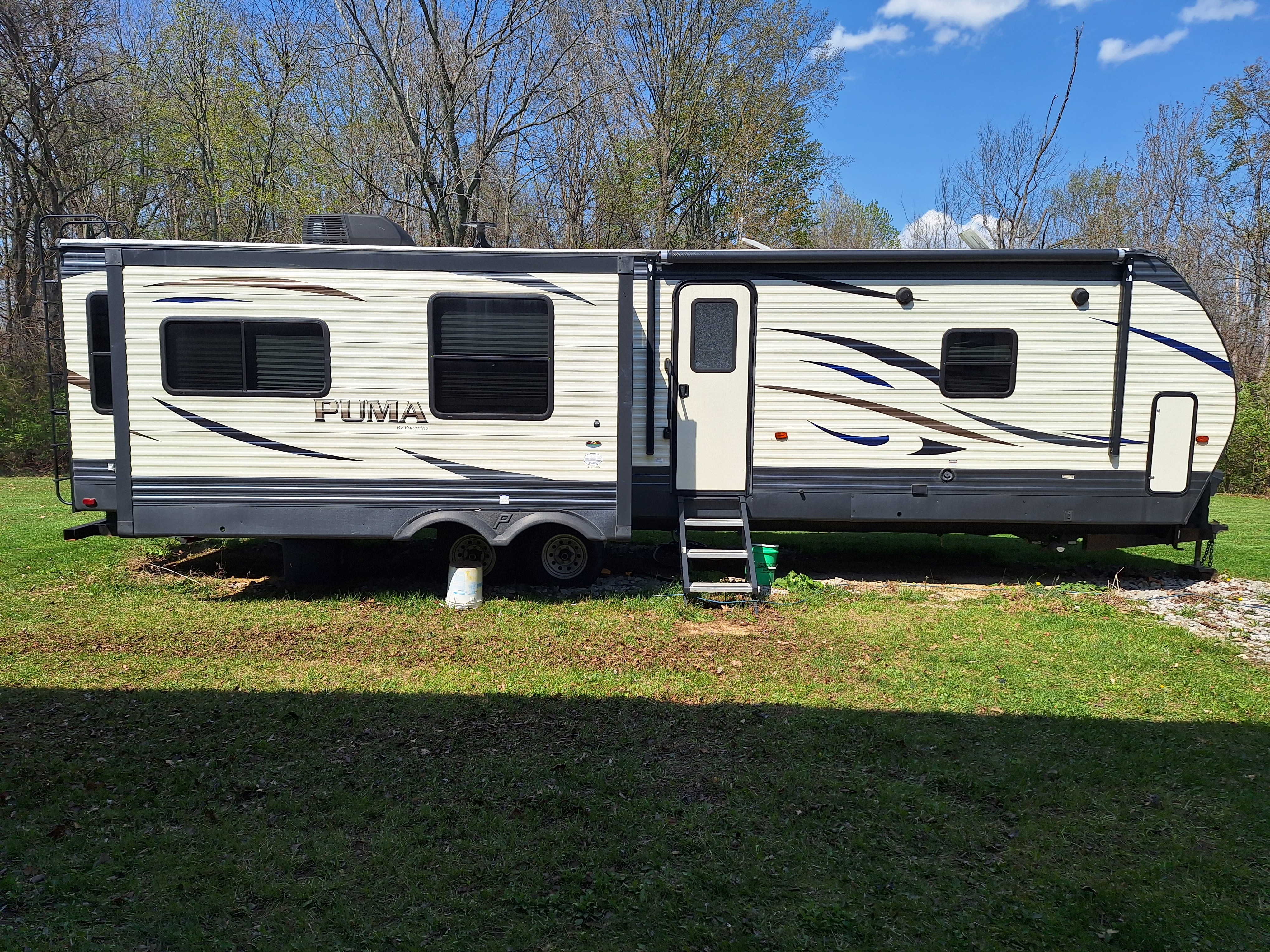 2019 Forest River PUMA 31RLQS RV