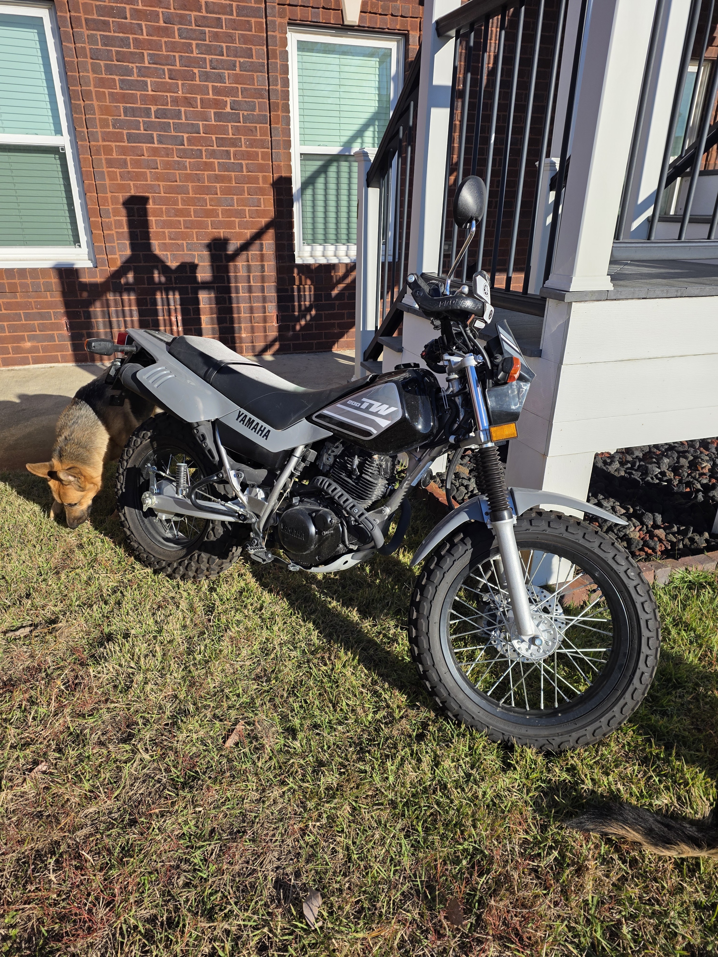 激安！ YAMAHA TW200 黒 売ります！ 61703ea7382177096256d305.jpg?