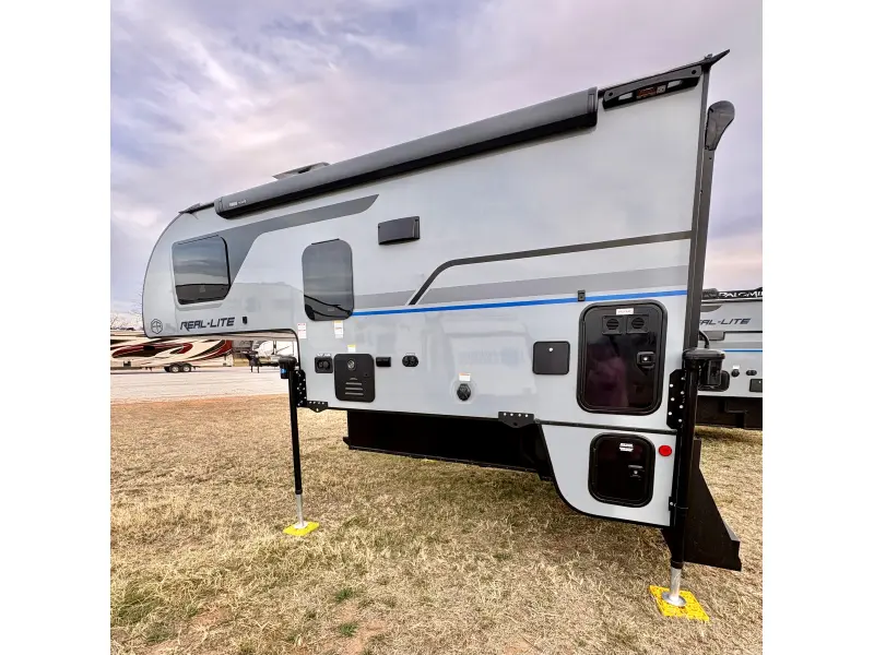 2026 PALOMINO Real Lite HS-1912
