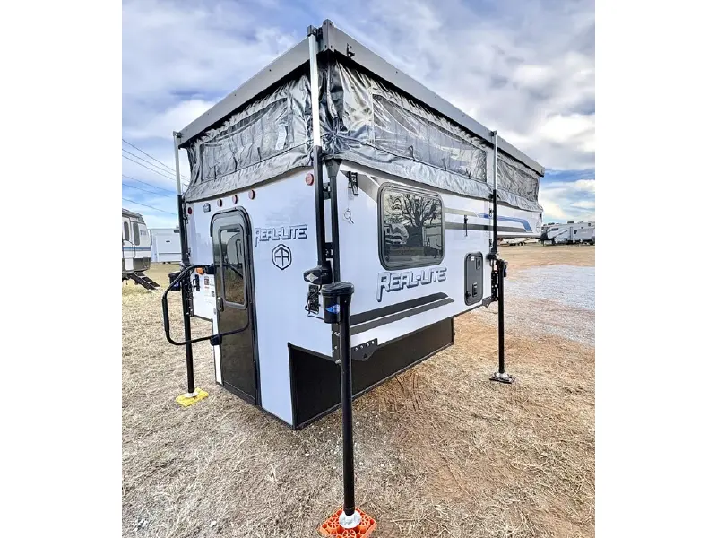 2026 PALOMINO REAL LITE SS1604
