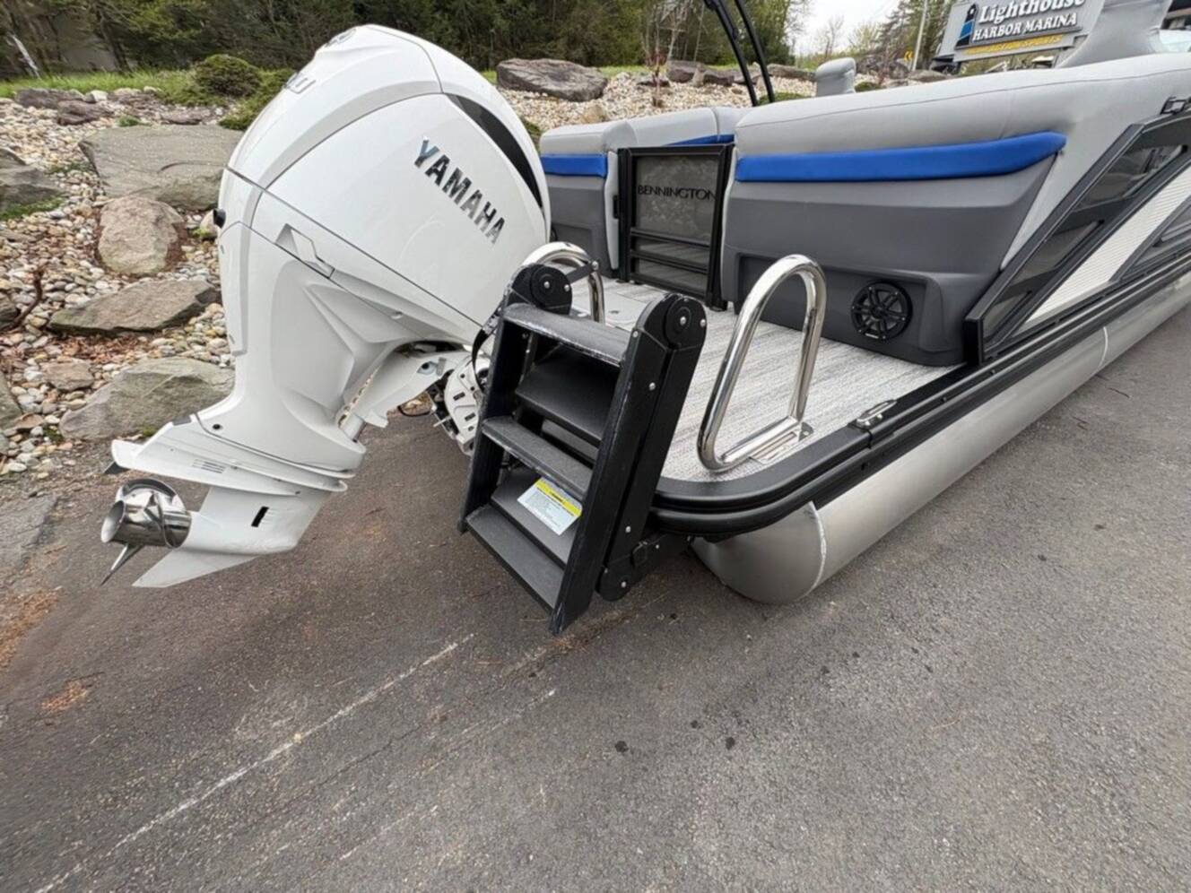 A photo of this 2026 Bennington M Quad Bench 22 MFB