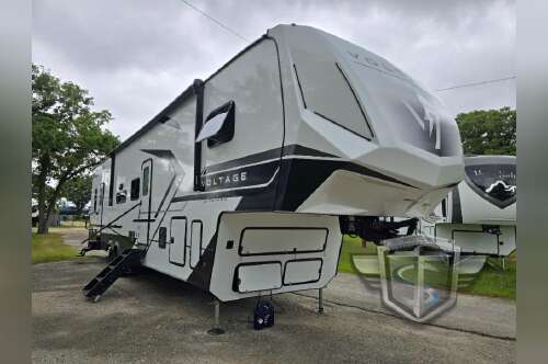 2026 Dutchmen Rv Voltage V-Series 3800 in bryan TX