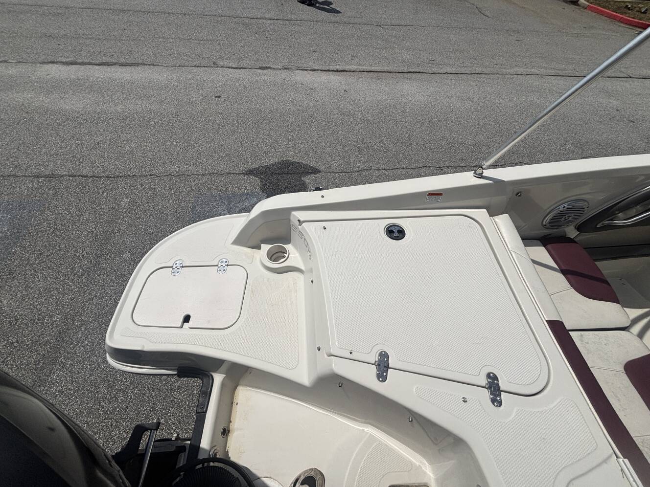 A photo of this 2016 Tahoe 550TS w/2016 Mercury 150XL - 150HP - 4 - Stroke Engine 