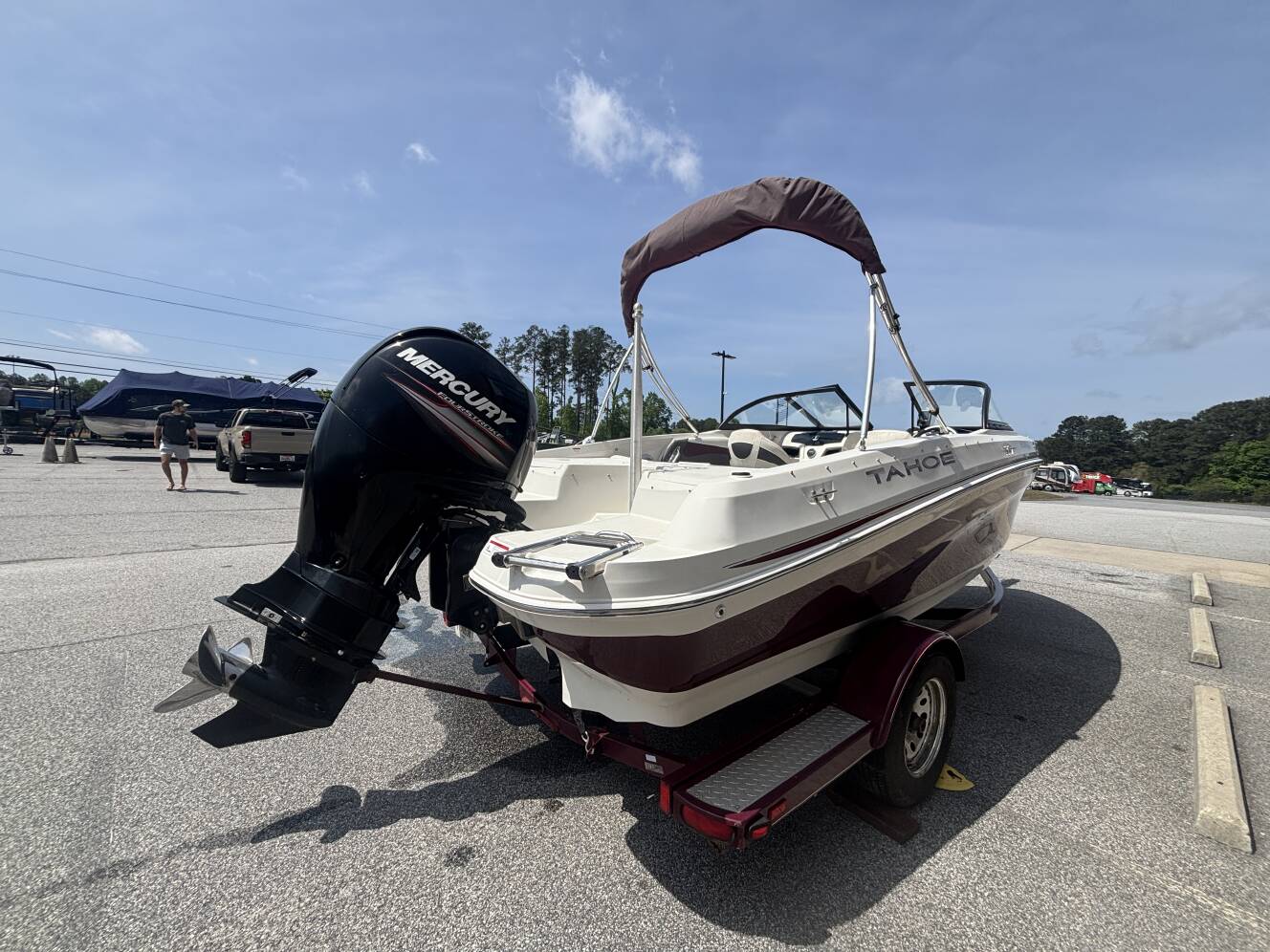 A photo of this 2016 Tahoe 550TS w/2016 Mercury 150XL - 150HP - 4 - Stroke Engine 