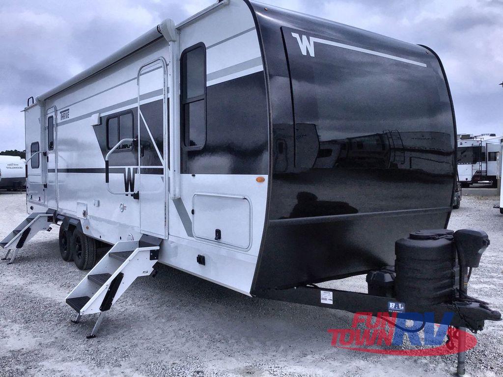 2026 Winnebago Thrive 28BHS in fairfield TX