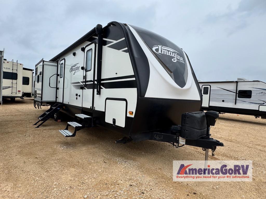 2020 Grand Design Imagine 3250BH in seguin TX