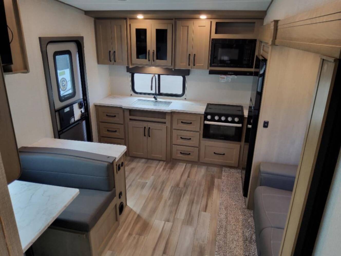 A photo of this 2024 Grand Design Reflection 100 Series 22RK