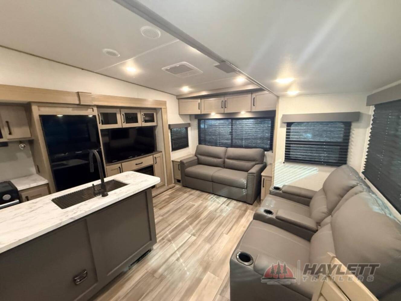 A photo of this 2024 Grand Design Reflection 100 Series 28RL